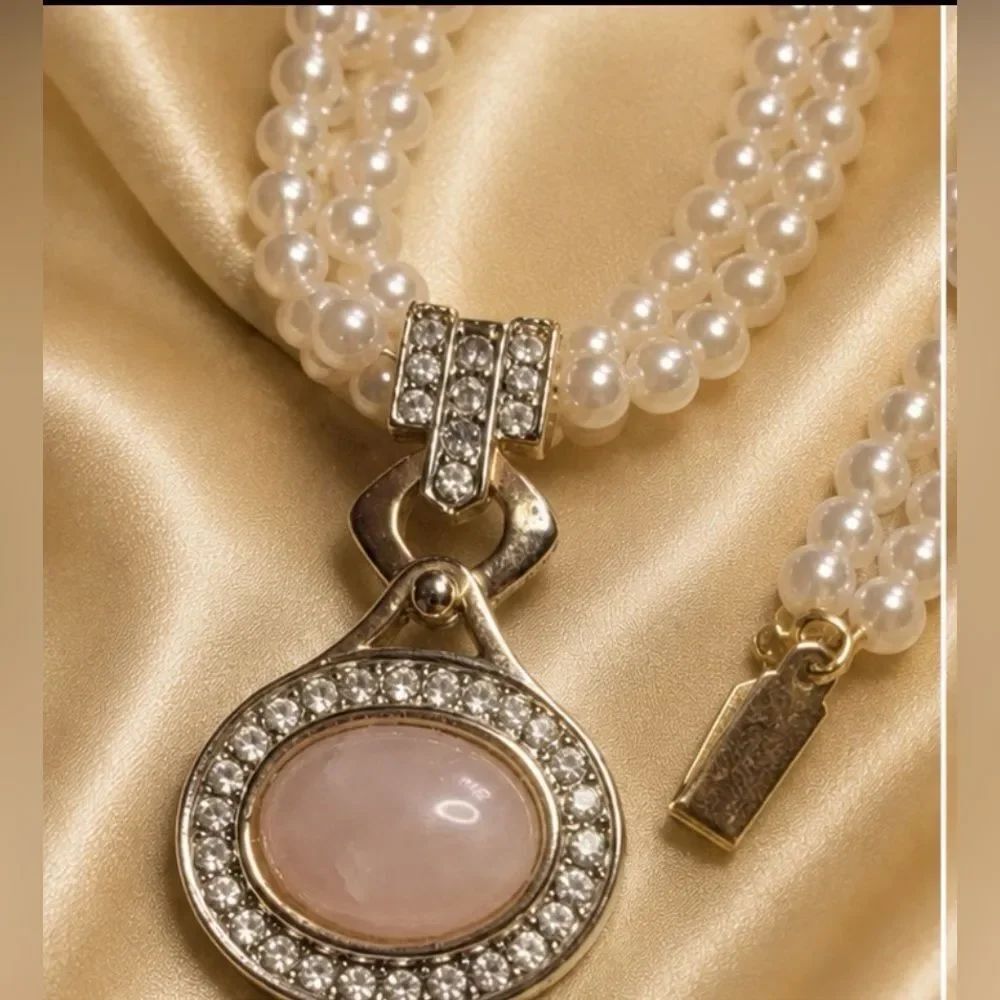 VTG *Givenchy* 3-Strand Faux Pearl Necklace With Pink Glass Stone Pendant